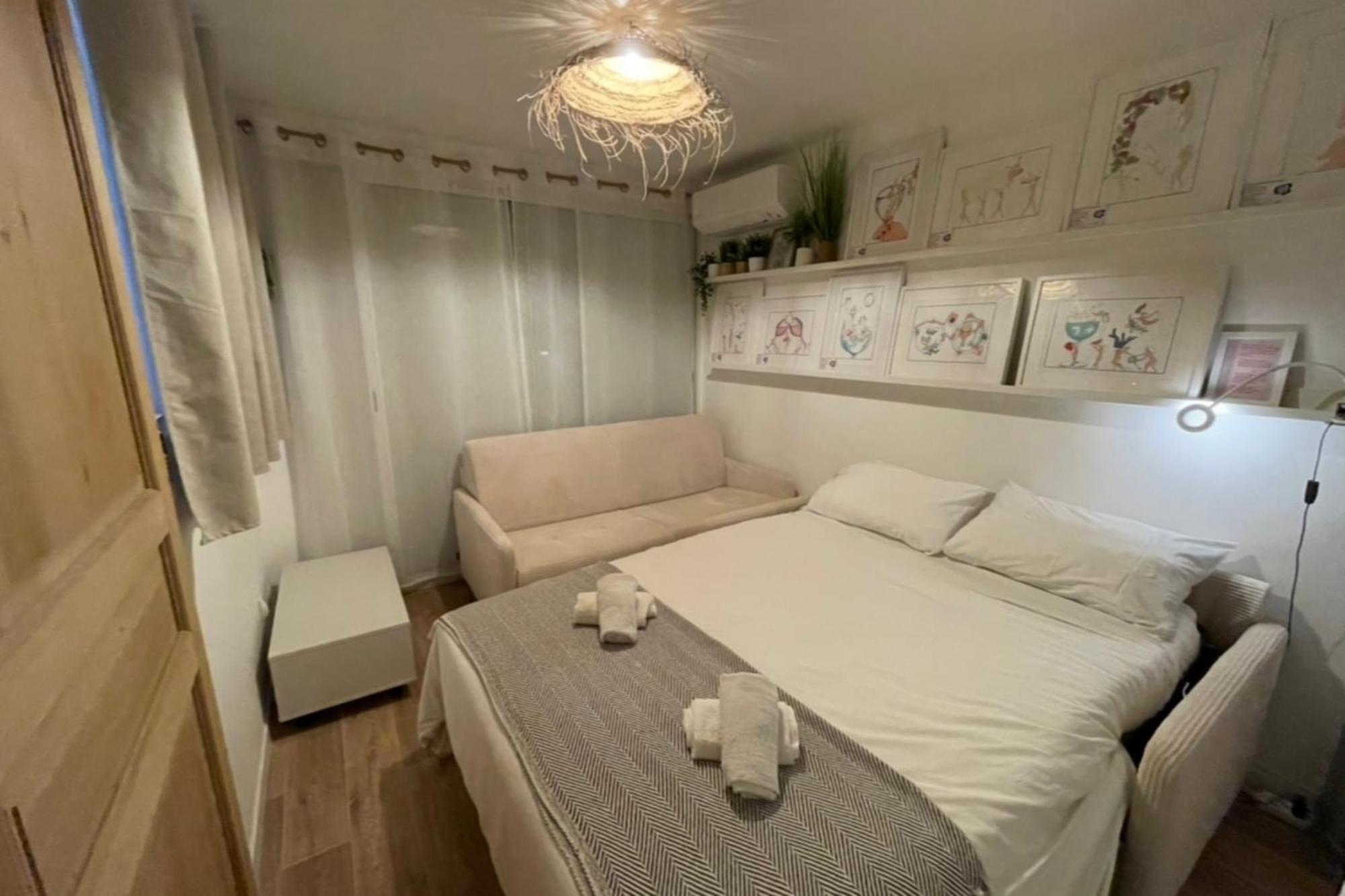 Charming Air-Conditioned One-Bedroom 150M From Cavaliere Beach Le Lavandou Eksteriør billede