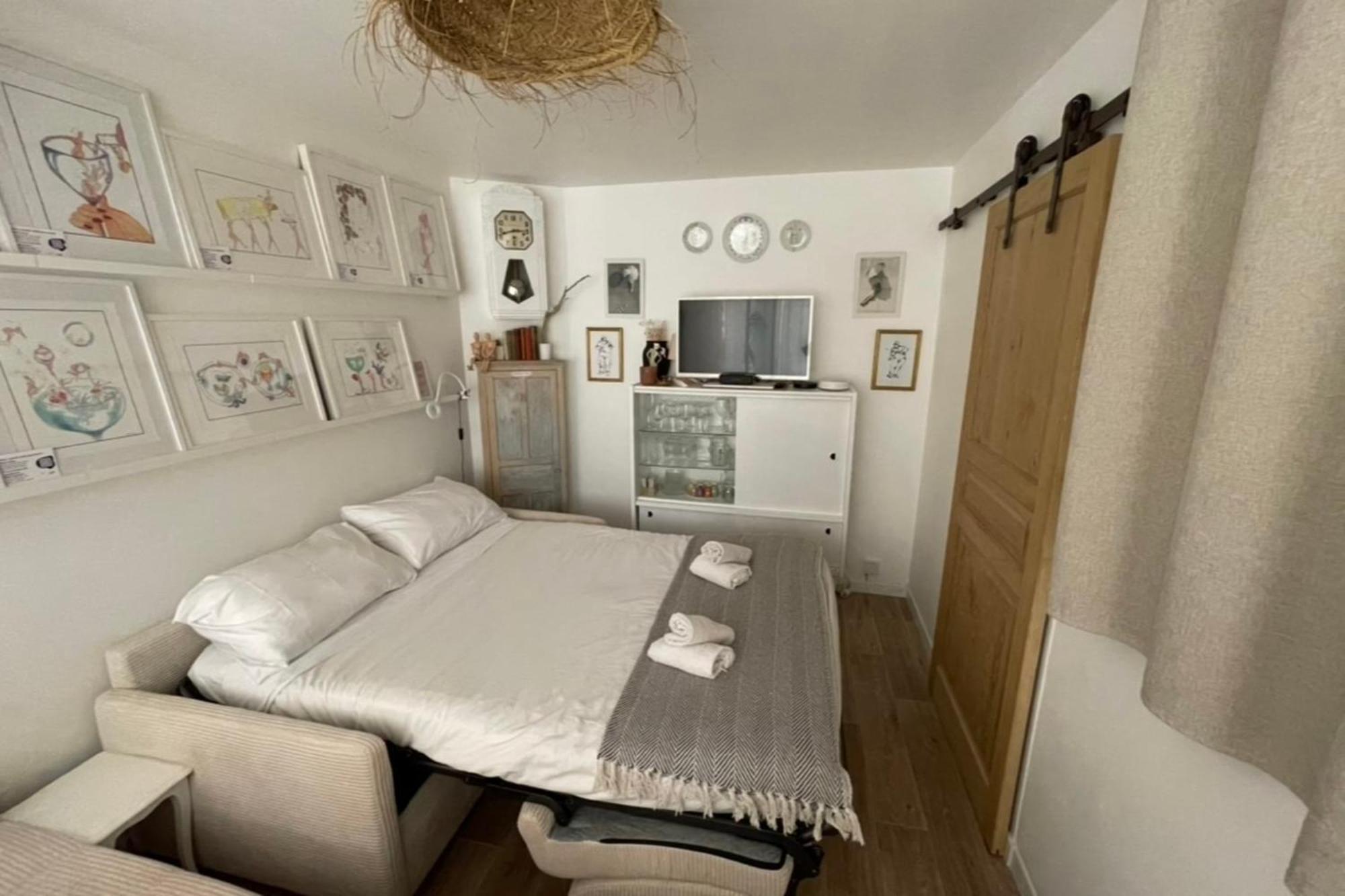 Charming Air-Conditioned One-Bedroom 150M From Cavaliere Beach Le Lavandou Eksteriør billede